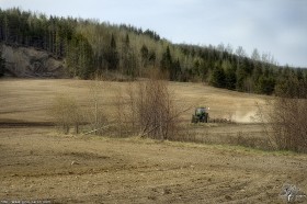 Travaux dans les champs