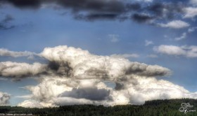 Un orage s&rsquo;en vient