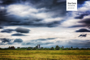 Campagne sous les nuages