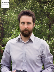 Autoportrait…. un peu trop sérieux