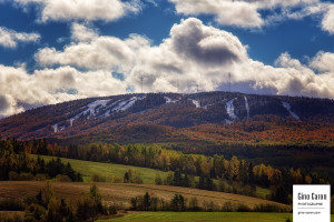 Un chapeau blanc sur le Mont-Comi
