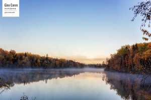 Le lac Desrosiers à l&rsquo;automne